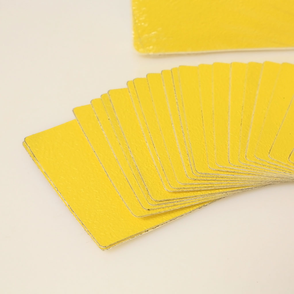 ANTI-SLIP VINYL SQUARES - 5.5"